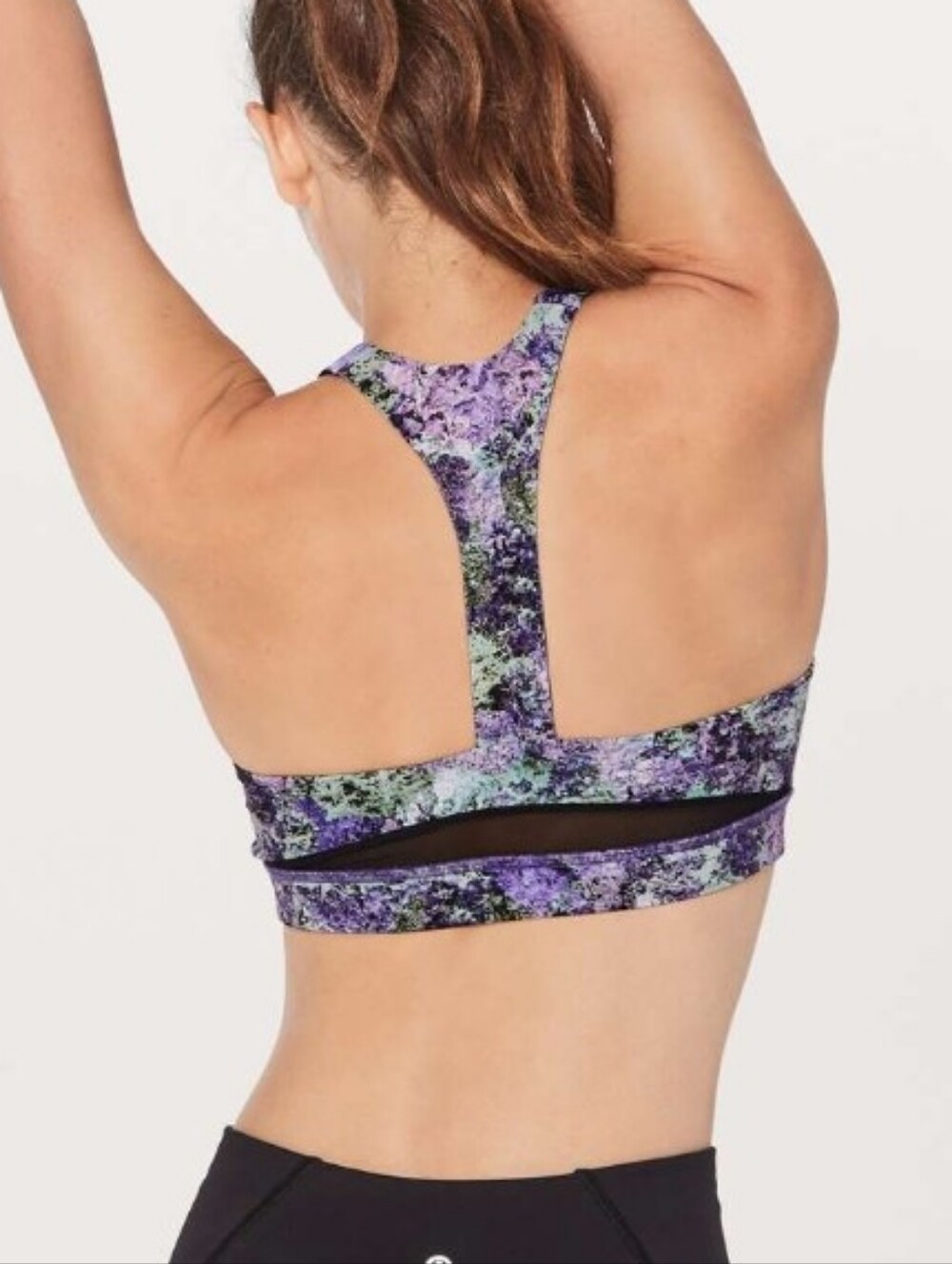 LULULEMON BRA SIZE 4